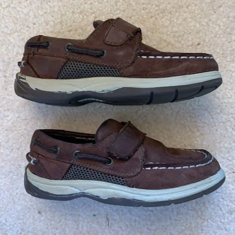 Sperry shoes for little boy